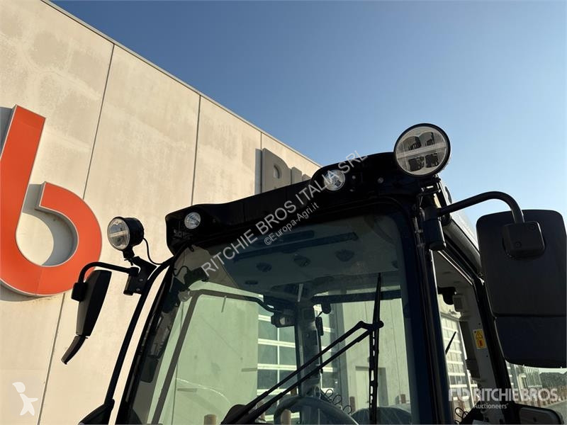 Сільськогосподарський трактор  5115 TTV