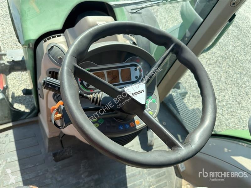 Сільськогосподарський трактор Fendt 724 Vario...