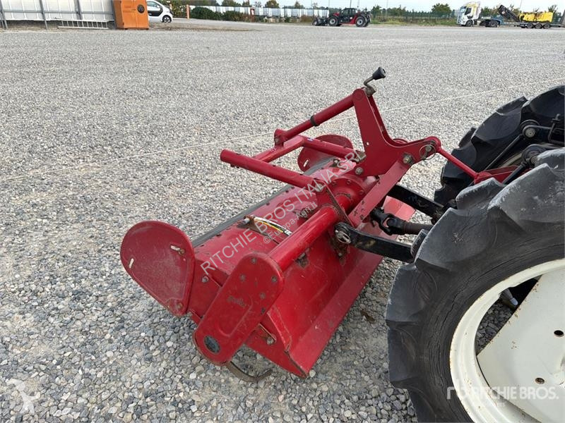 Tractor Mitsubishi MT 205 Mini 4WD Tractor