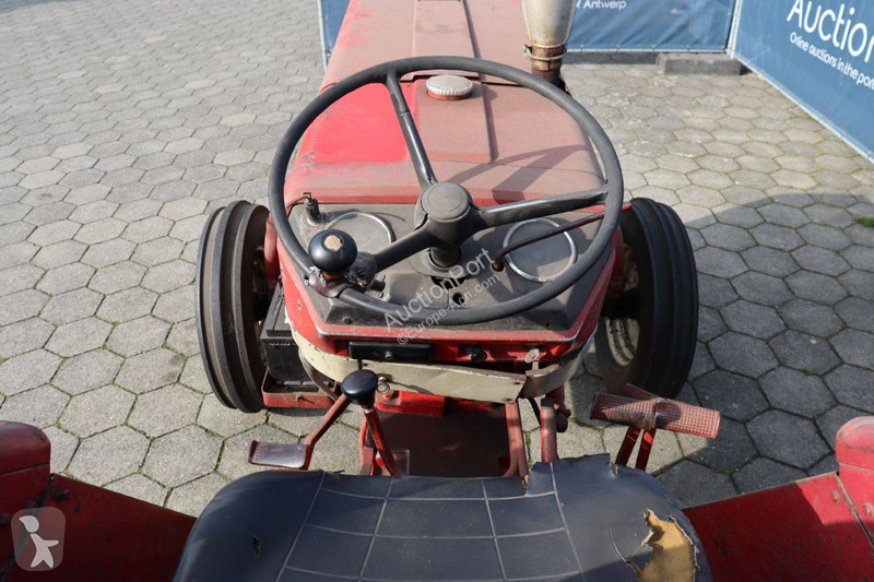 Tractor agrícola Mc Cormick 353