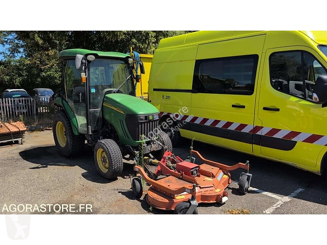 Tractor agrícola