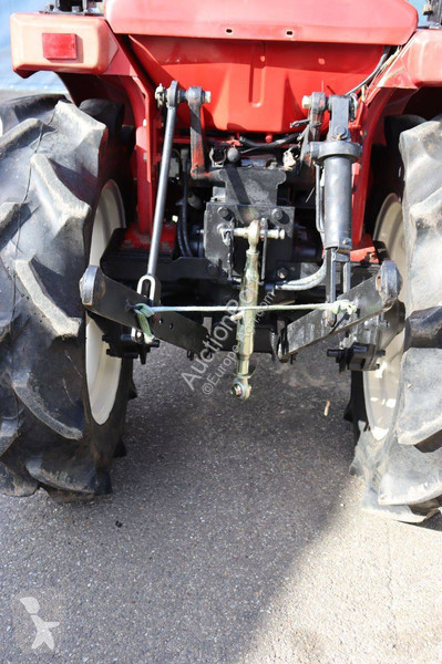 Tractor agrícola Mitsubishi MT205
