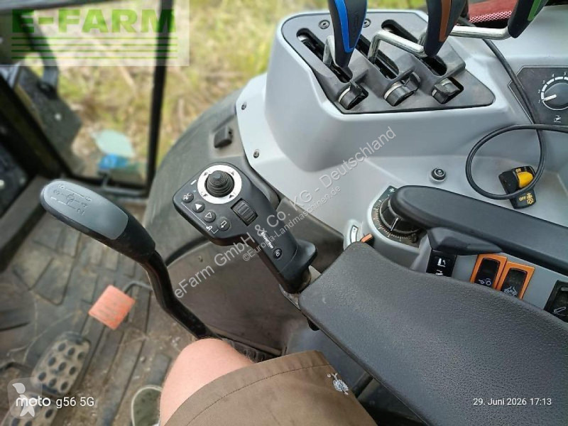 Tracteur agricole Valtra  a114 mit frontlader...