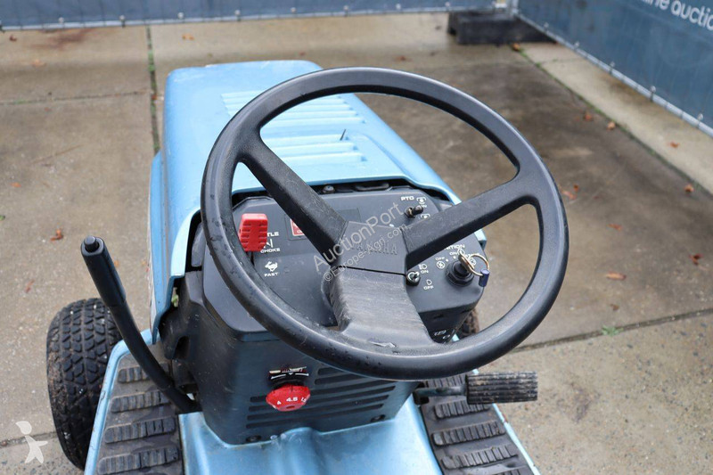 Zemědělský traktor  YT 3600