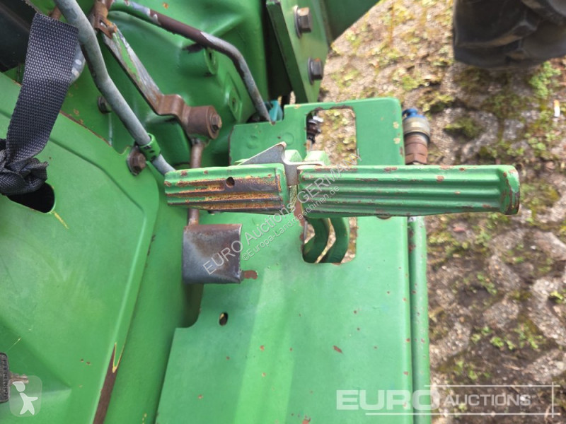 Zemědělský traktor John Deere 1850