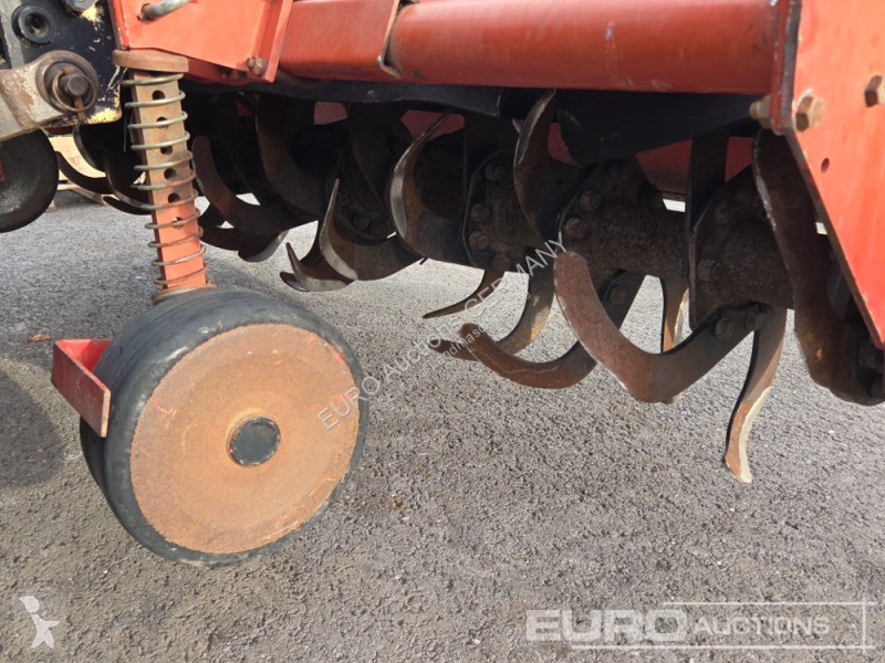 Zemědělský traktor Massey Ferguson 3060