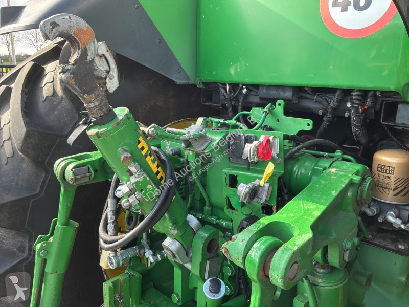 Zemědělský traktor John Deere 7280R