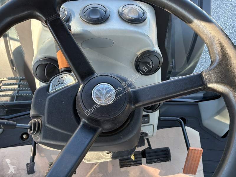 Zemědělský traktor New Holland T8.420