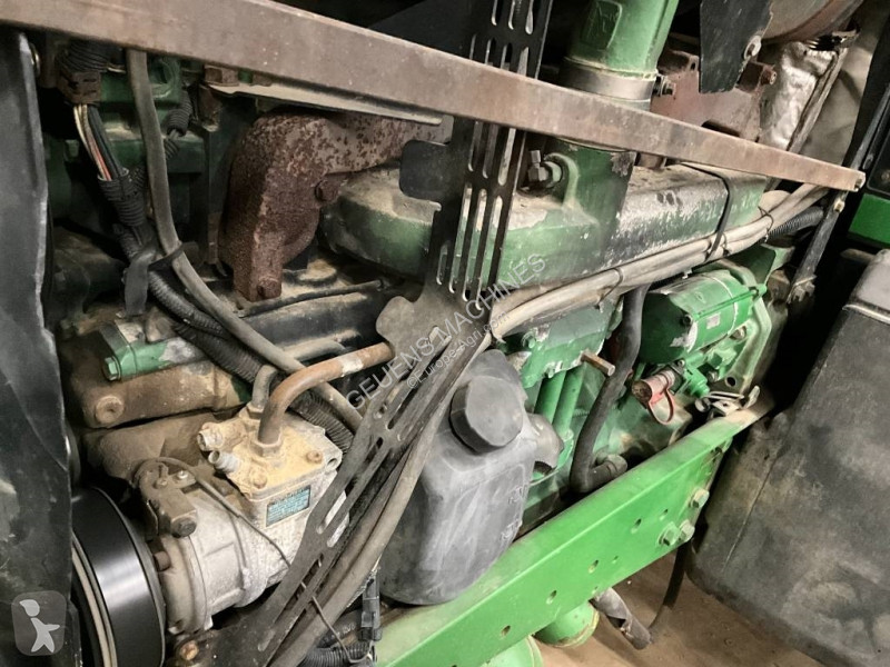 Tractor John Deere 7710