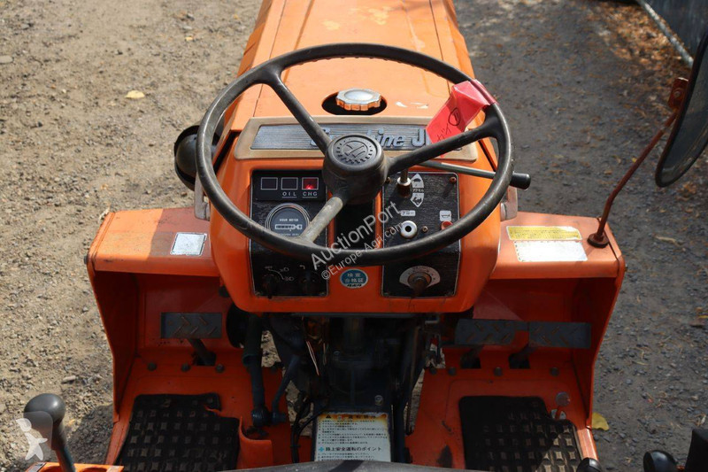 Tractor agrícola Kubota B1402-M