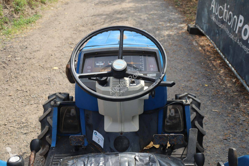 Tractor Iseki TU200
