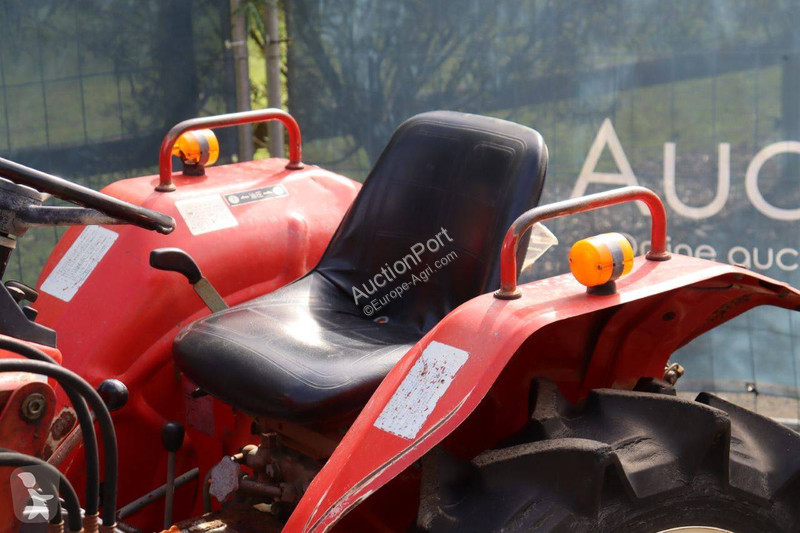 Tractor Yanmar YMG10D
