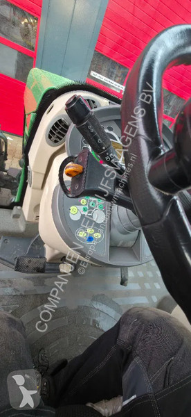 Lantbrukstraktor Fendt 822 Vario 833