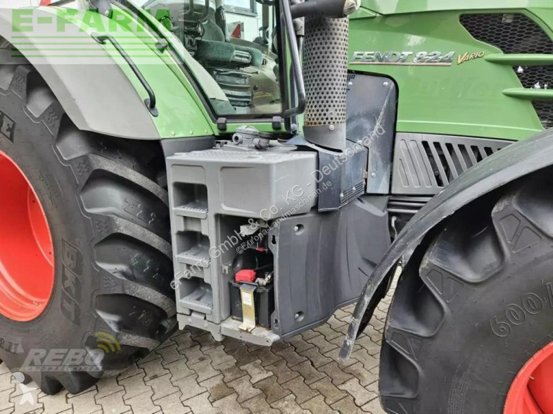 Landbrugstraktor Fendt  824 vario profi plus