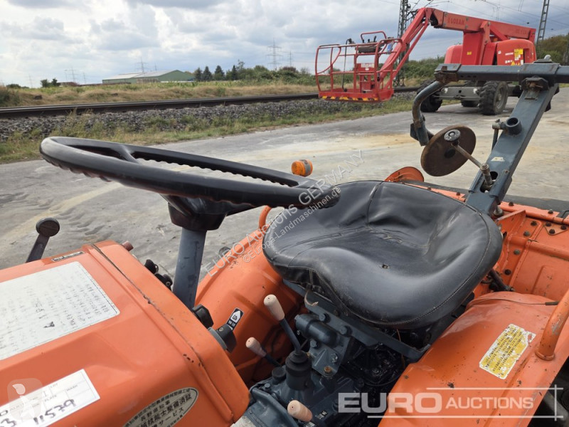 Tractor Kubota B5000