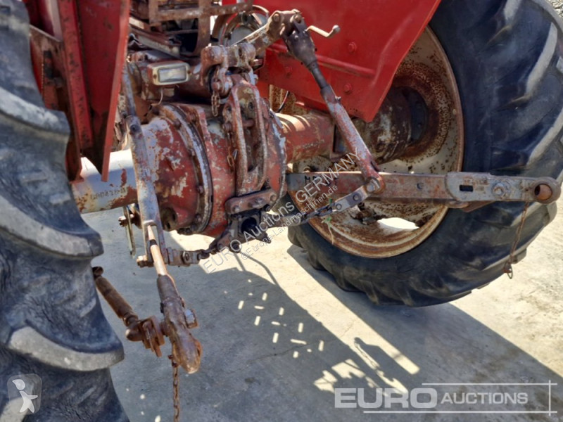 Tractor agrícola Massey Ferguson MF165