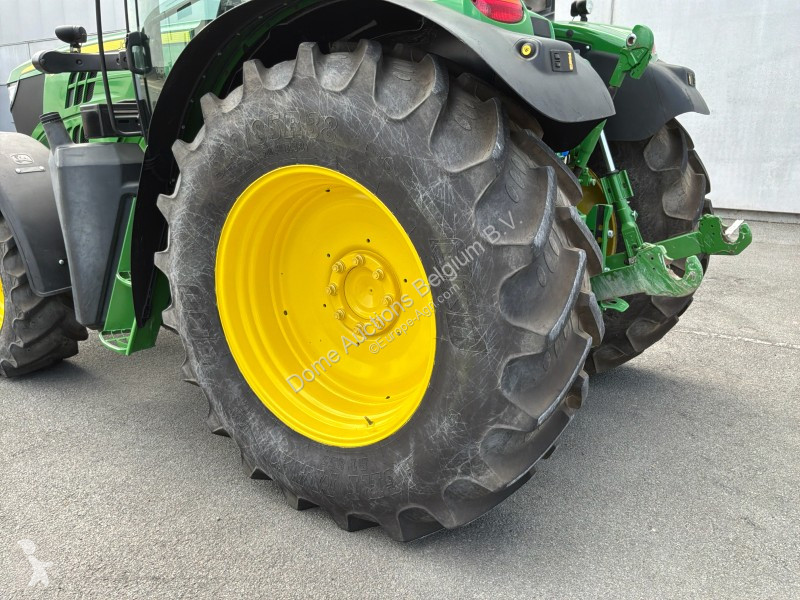 Lantbrukstraktor John Deere 6130R