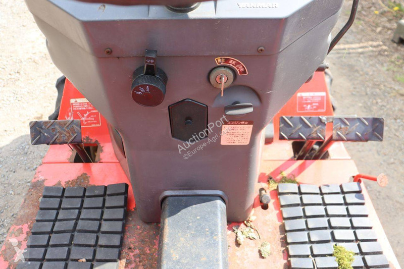 جرار زراعي Yanmar Ke-2D