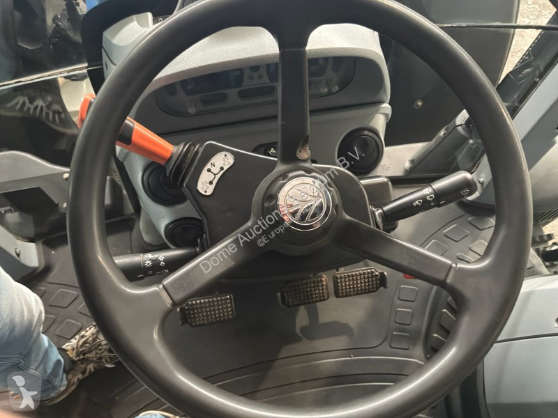 جرار زراعي New Holland T7.185