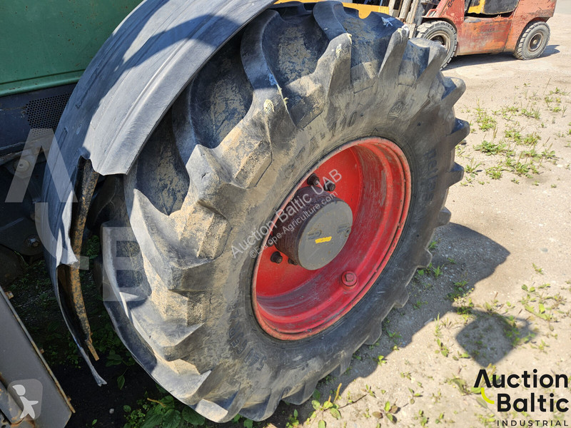 Zemědělský traktor Fendt Favorit 716 Vario