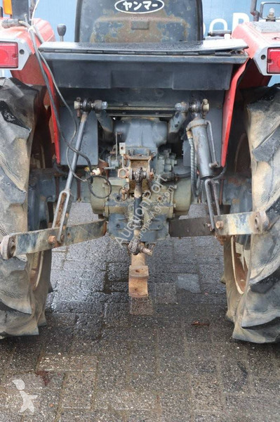 Сільськогосподарський трактор Yanmar...