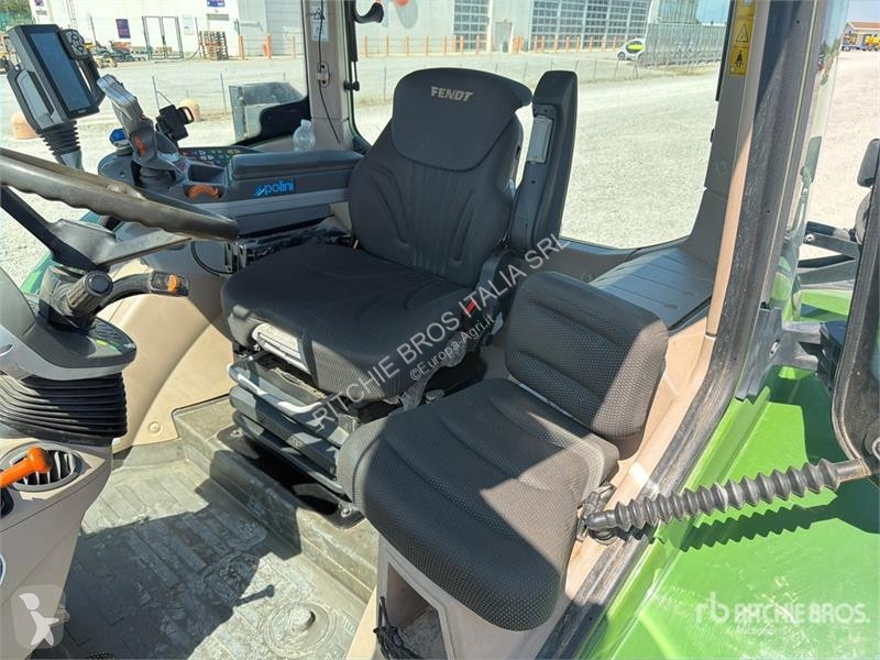 Сільськогосподарський трактор Fendt 718 Vario...