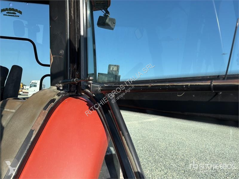 Tractor New Holland L75 4WD Tractor