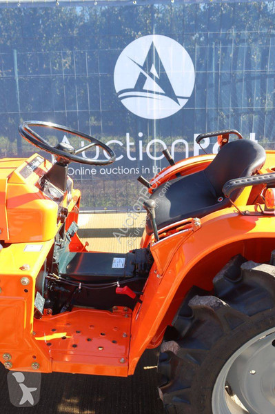 Tractor agrícola Kubota B1902DT