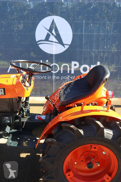 Tractor agrícola Kubota B7001DT