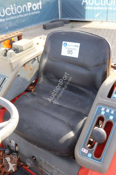 Tractor agrícola Yanmar F-7