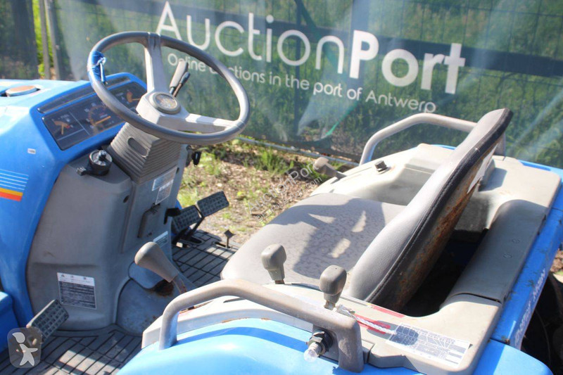 Tractor Iseki Sial 15 - TF15F