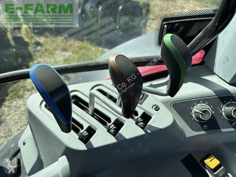 Трактор Valtra  a115