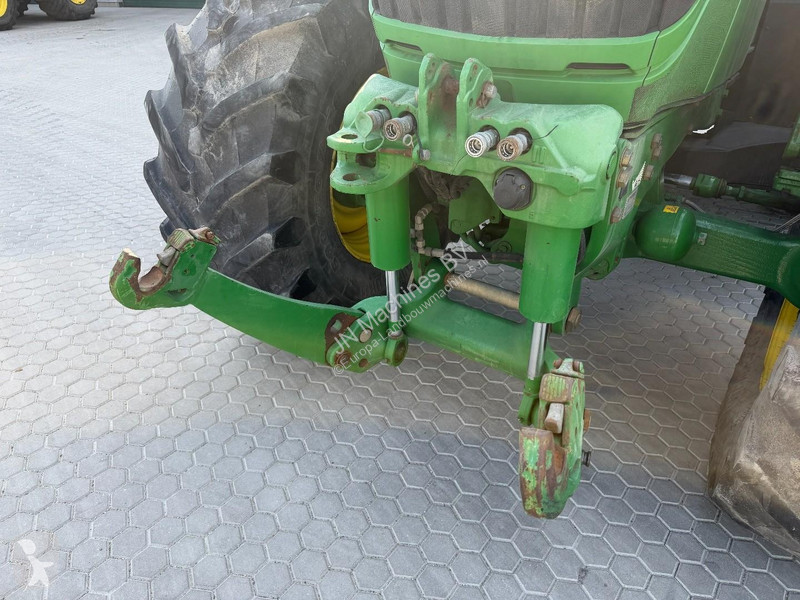 Tracteur agricole John Deere 6175R