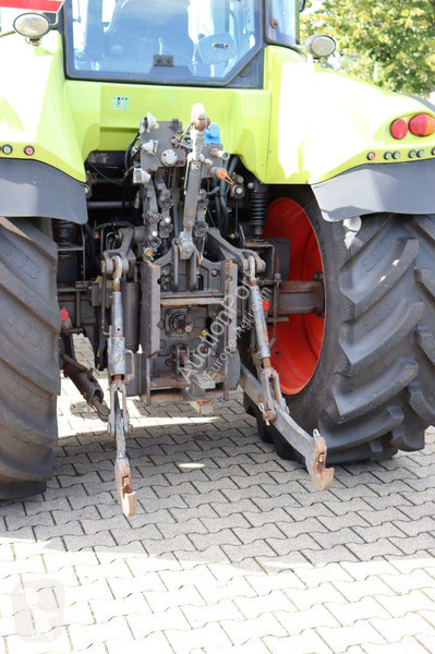 Zemědělský traktor Claas Arion 620