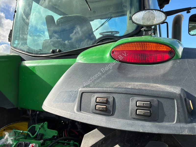 Zemědělský traktor John Deere 7280R