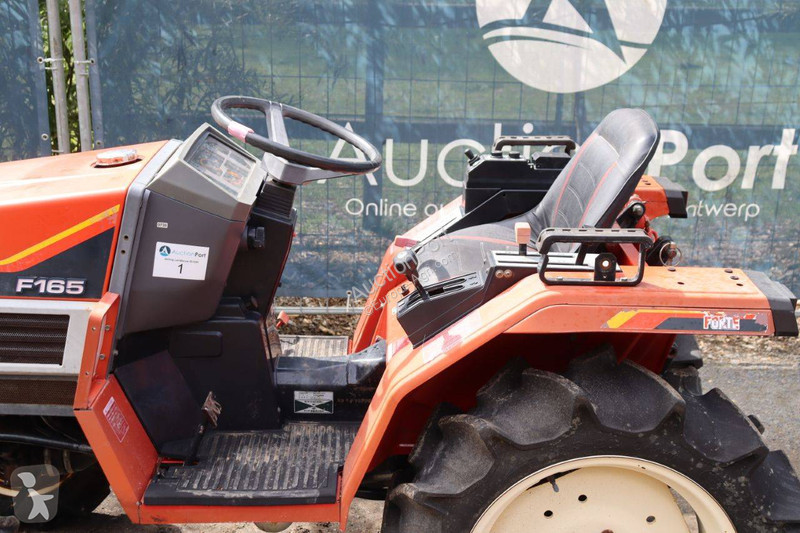 Tractor Yanmar F165D