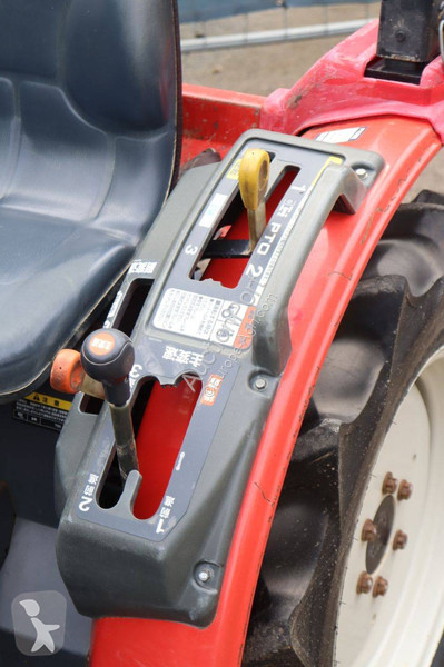 Tractor Mitsubishi GF150