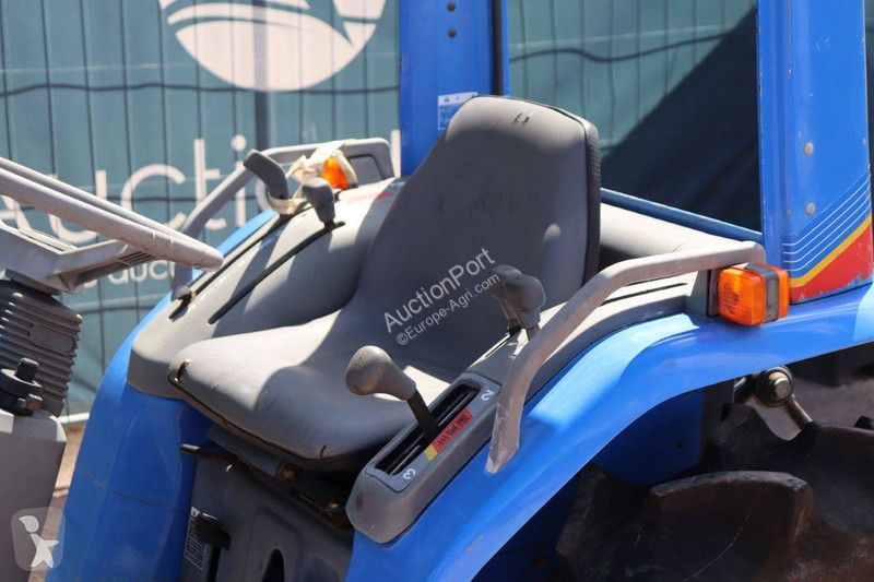 Tractor Iseki TF21F