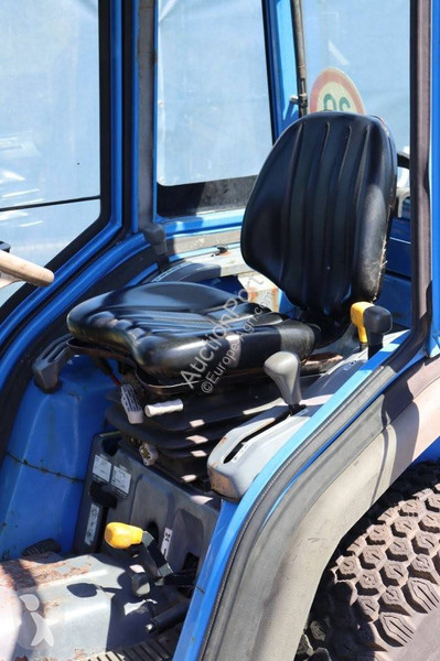 Tractor Iseki TF321F