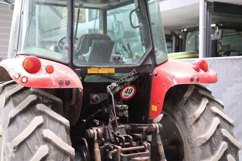 Tracteur agricole Massey Ferguson MF5445/4WD