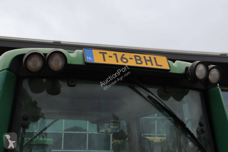 Tractor John Deere 6120