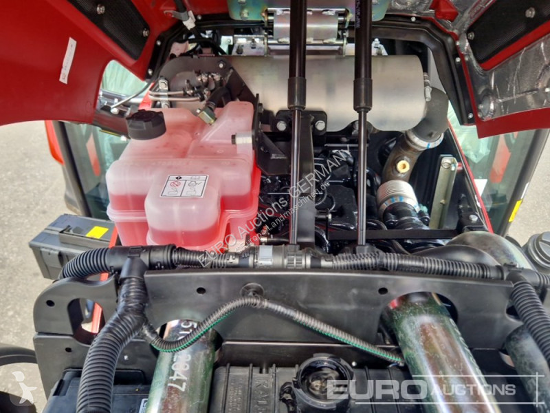 Lantbrukstraktor Case IH Farmhall 75A