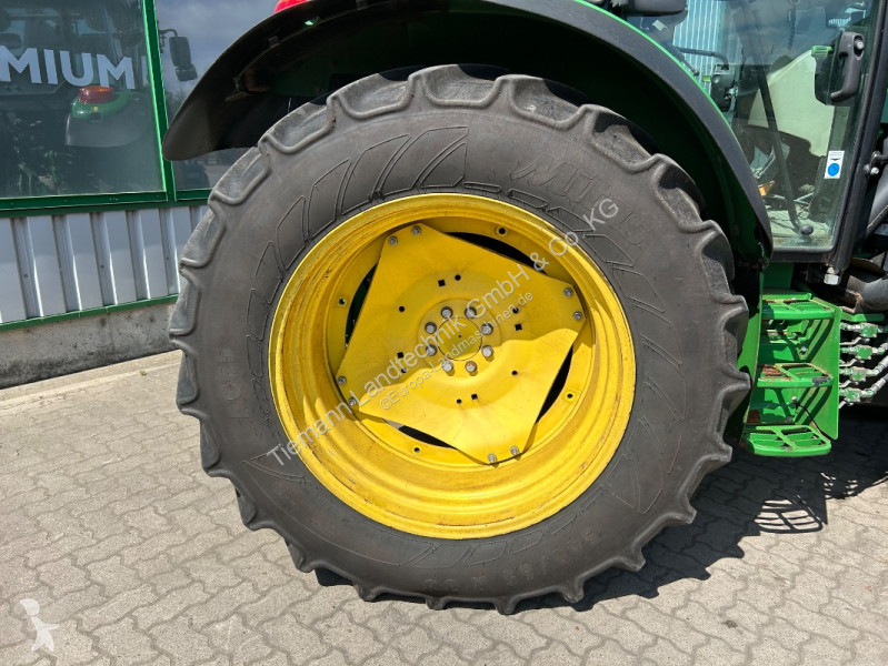 Lantbrukstraktor John Deere 5090R