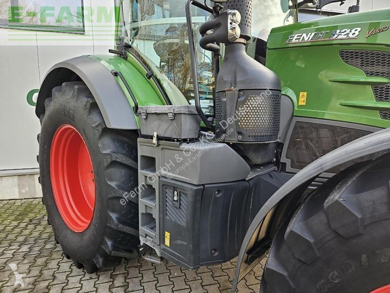 Landbrugstraktor Fendt  828 vario profi plus
