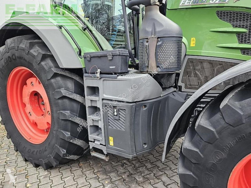 Landbrugstraktor Fendt  824 vario profi plus...