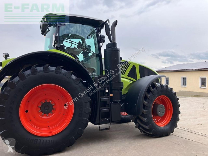 Lantbrukstraktor Claas  axion 920 cmatic - s10 rtk