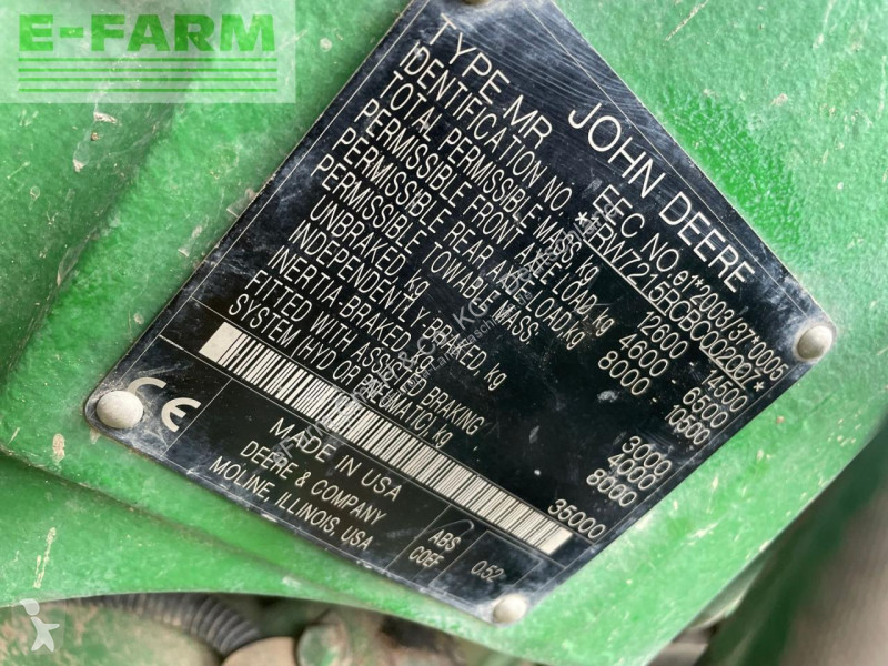 Lantbrukstraktor John Deere 7215R
