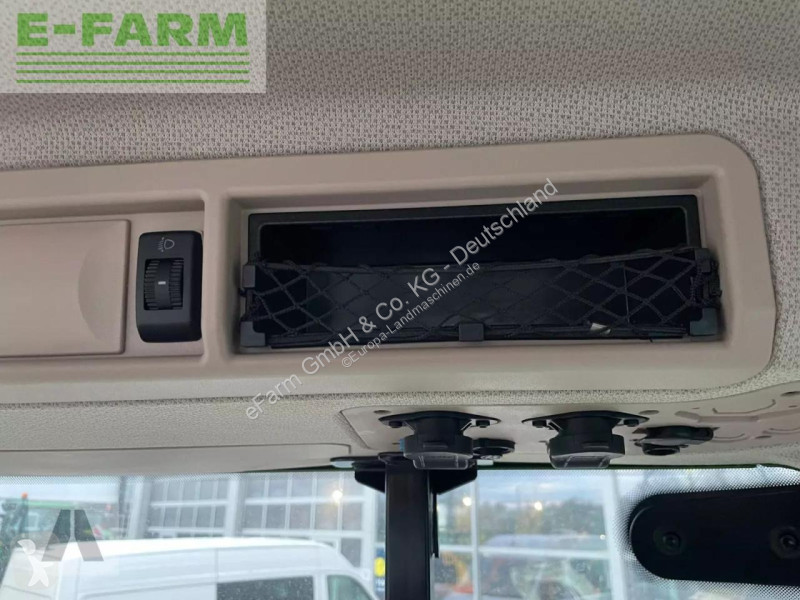 Landbrugstraktor Fendt  724 vario mit frontlader