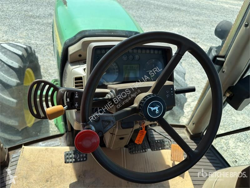 Tractor John Deere 6820