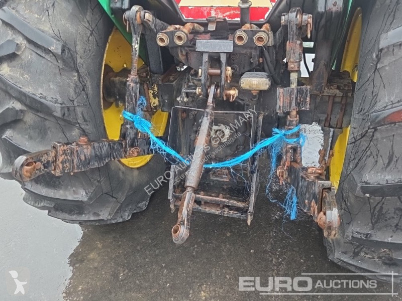 Сільськогосподарський трактор John Deere 5400